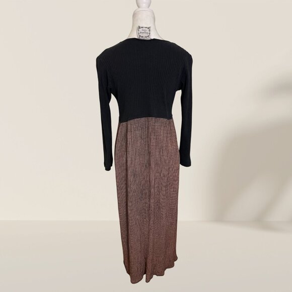 ✨ Dressing Clio Two-Tone Long Sleeve Maxi Dress – Size M - Picture 4 of 5
